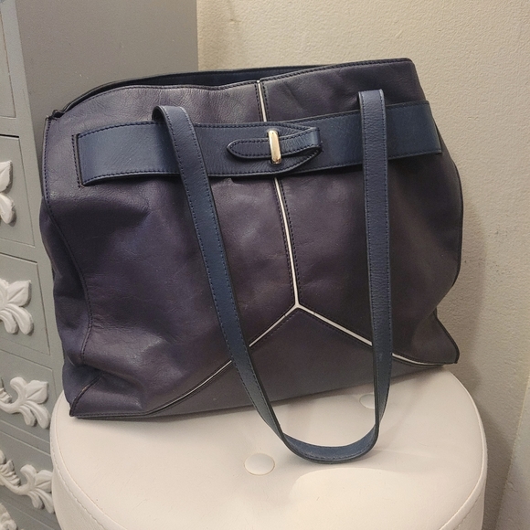 POUR La VICTOIRE Marlow oversized bag - Picture 2 of 16